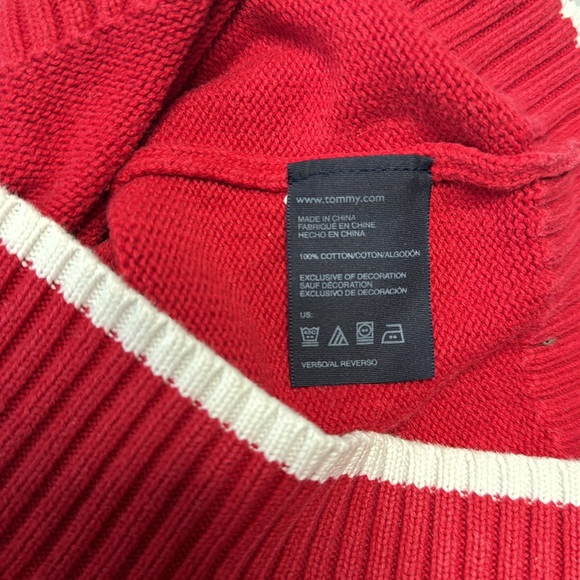 Tommy Hilfiger Boys' 1/4 Zip Front Mock Neck Sweater, Size 5 - Picture 4 of 4